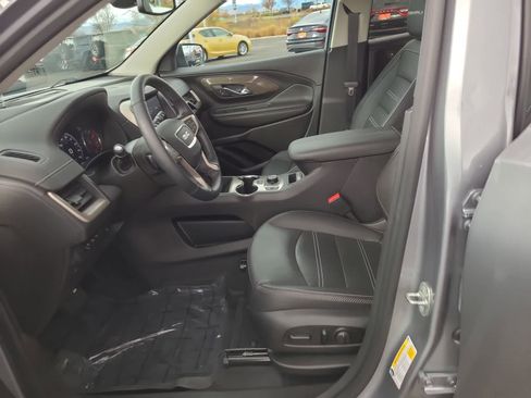 Used 2023 GMC Terrain Denali w/ Denali Premium Package image 19