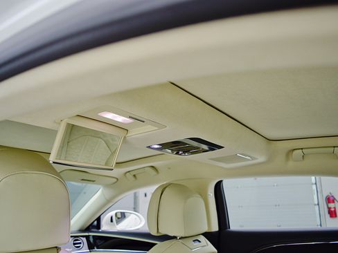 New 2025 Bentley Flying Spur Plug-In Hybrid image 29