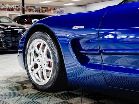 Used 2004 Chevrolet Corvette Z06 w/ Z06 Preferred Equipment Group image 34