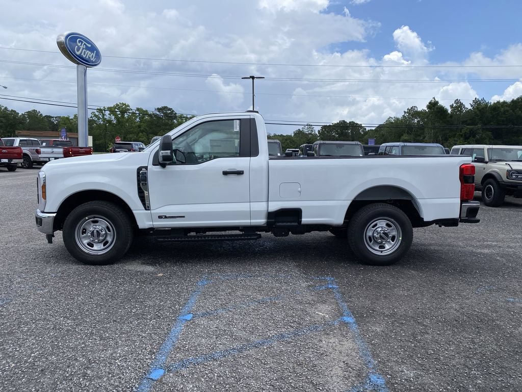 New 2025 Ford F350 XL w/ 360-Degree Camera Package RWD image 6