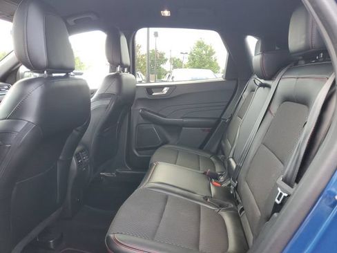 Certified 2023 Ford Escape ST-Line w/ Tech Pack #1 AWD/4WD image 27