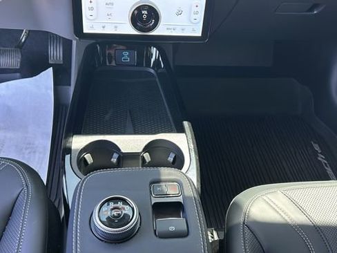 Used 2024 Ford Mustang Mach-E Premium image 21