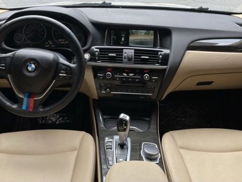 Used 2017 BMW X3 xDrive28i image 16