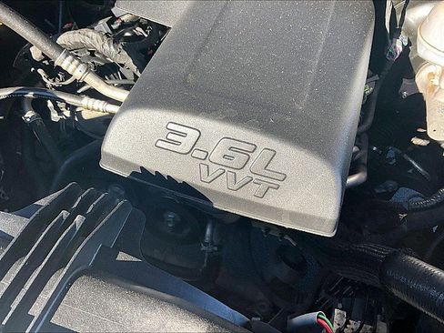 Used 2024 RAM 1500 Classic SLT RWD image 34