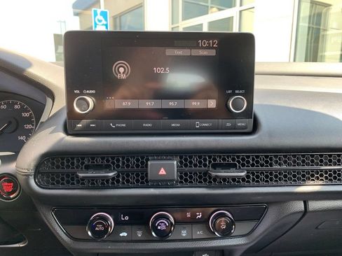 Used 2024 Honda HR-V LX image 18