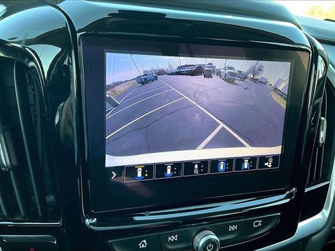 Used 2020 Chevrolet Traverse RS AWD/4WD image 22