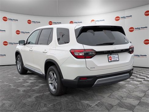 New 2025 Honda Pilot EX-L image 7