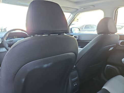 New 2026 Hyundai Venue SEL FWD image 16