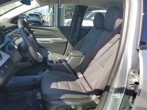 Used 2027 Chevrolet Bolt LT w/ Comfort Package FWD image 17