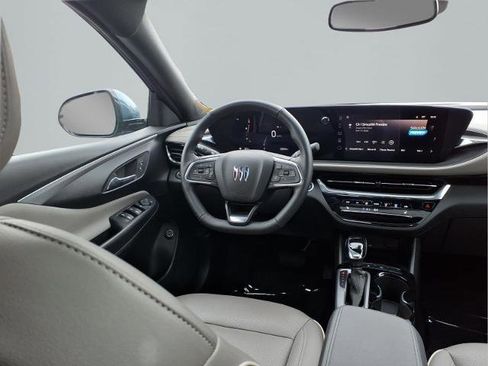 Used 2024 Buick Envista Avenir image 10