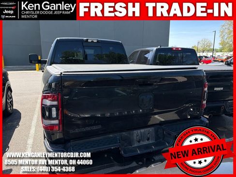 Used 2024 RAM 2500 Laramie w/ Night Edition AWD/4WD image 9