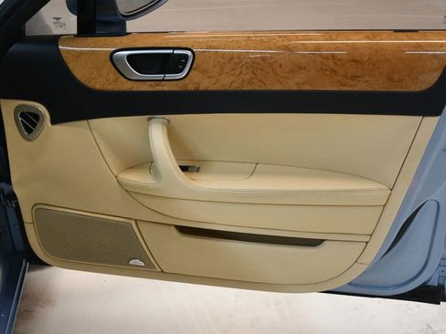 Used 2009 Bentley Flying Spur Flying Spur image 22