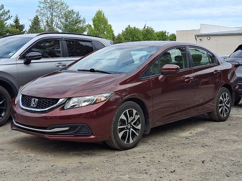 Used 2015 Honda Civic EX image 2