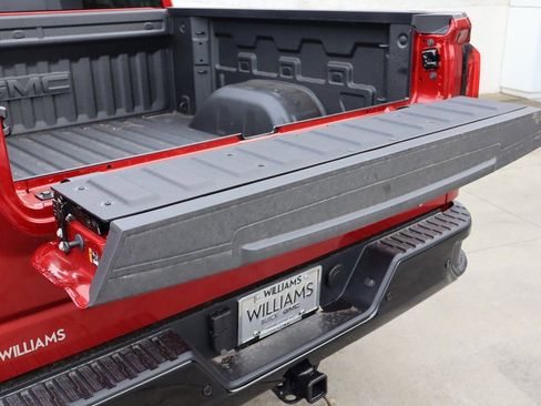 New 2026 GMC Sierra 1500 AT4X AWD/4WD image 9