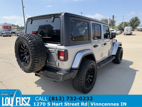 Used 2020 Jeep Wrangler Unlimited Sahara AWD/4WD image 8