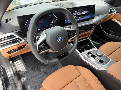 Used 2025 BMW 330i Sedan w/ M Sport Package RWD image 20