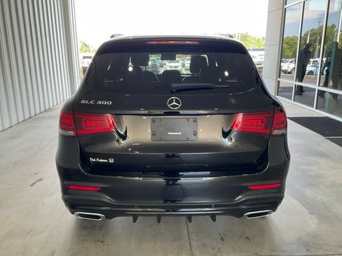 Used 2022 Mercedes-Benz GLC 300 w/ AMG Line image 22