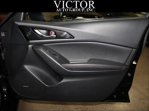 Used 2014 MAZDA MAZDA3 s Grand Touring FWD image 33