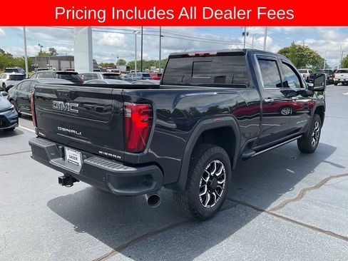 Used 2024 GMC Sierra 2500 Denali Ultimate AWD/4WD image 21