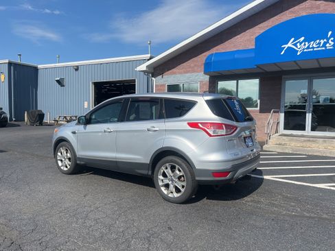 Used 2013 Ford Escape SEL AWD/4WD image 3