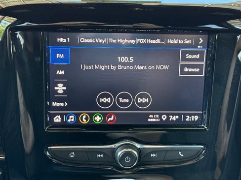 Used 2023 Chevrolet Traverse LT FWD image 31
