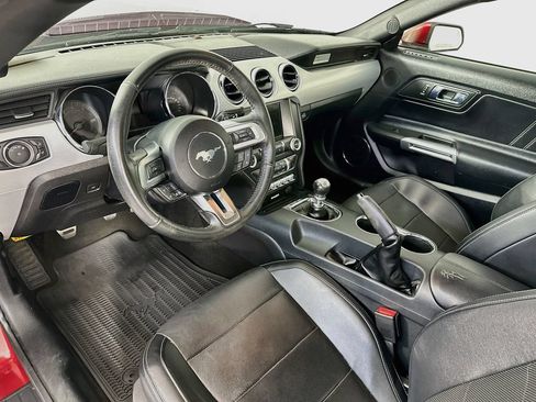 Used 2016 Ford Mustang GT Premium w/ Equipment Group 401A RWD image 29