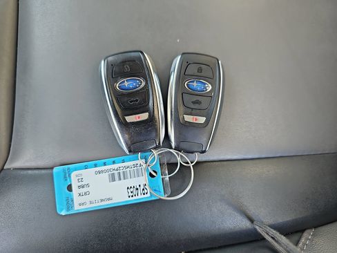 Used 2023 Subaru Crosstrek 2.5i Sport AWD/4WD image 17