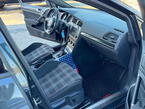 Used 2016 Volkswagen GTI S image 8