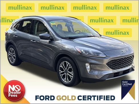 Used 2021 Ford Escape SEL w/ Technology Package image 1