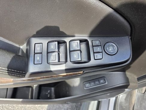 Used 2020 Chevrolet Tahoe LT w/ Luxury Package image 13