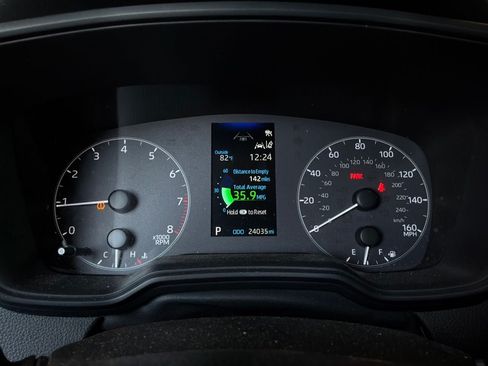 Used 2025 Toyota Corolla LE FWD image 33