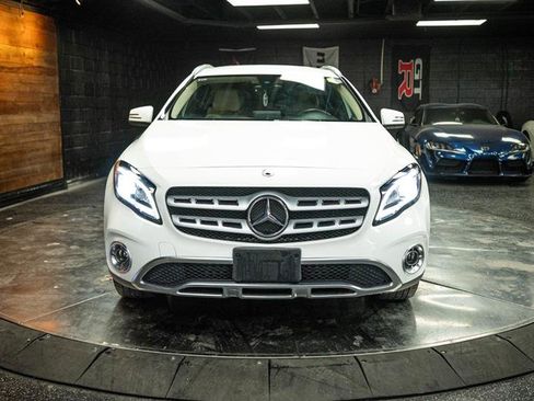 Used 2020 Mercedes-Benz GLA 250 4MATIC image 4