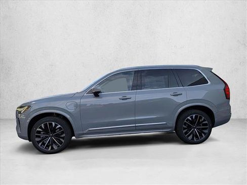 Used 2026 Volvo XC90 T8 Ultra w/ Protection Package AWD/4WD image 6
