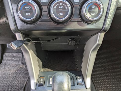 Used 2015 Subaru Forester 2.0XT Touring image 25