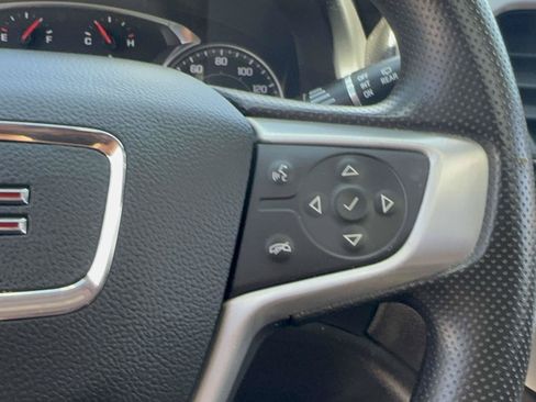 Used 2023 GMC Acadia SLE w/ Driver Convenience Package FWD image 19