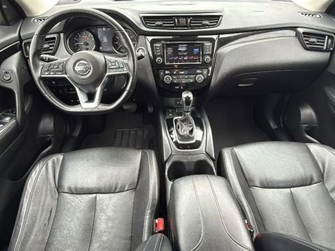 Used 2022 Nissan Rogue Sport SL w/ Premium Package image 26