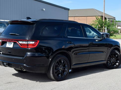 Used 2023 Dodge Durango R/T RWD image 4