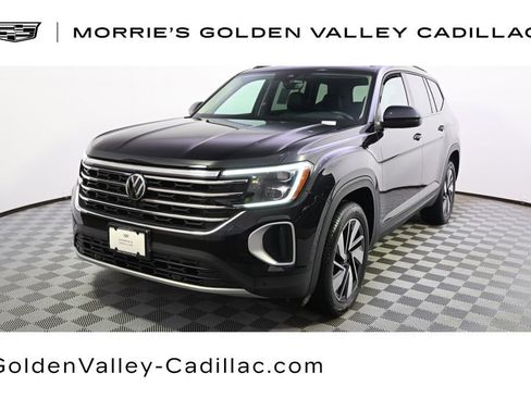 Used 2025 Volkswagen Atlas SE image 1