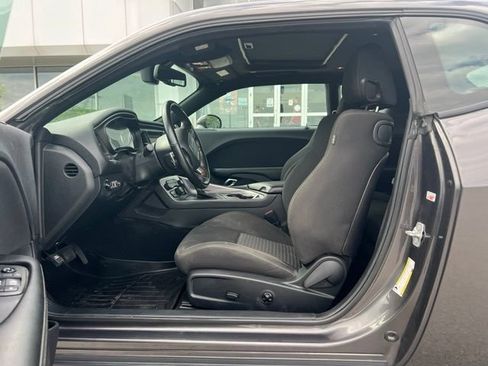 Used 2019 Dodge Challenger GT w/ Driver Convenience Group AWD/4WD image 8