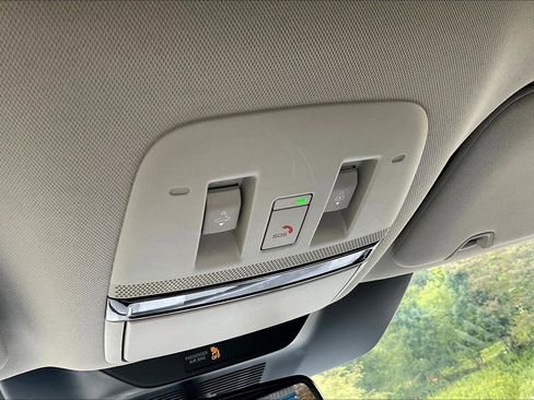 Certified 2025 Nissan Murano SL image 32