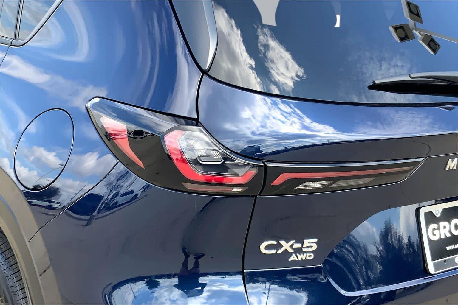 Certified 2026 MAZDA CX-5 Select AWD/4WD image 28