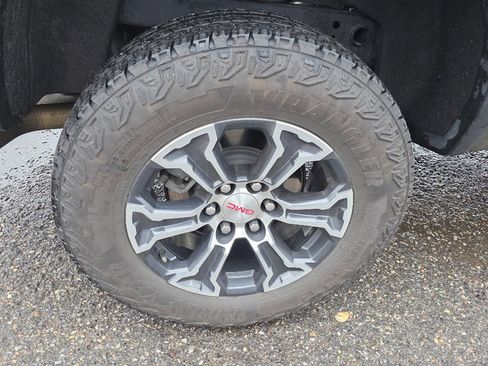 Used 2023 GMC Canyon AT4 w/ AT4 Premium Package image 6