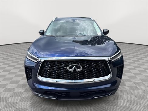 Used 2023 INFINITI QX60 Luxe w/ Cargo Package AWD/4WD image 3