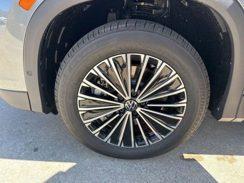 New 2026 Volkswagen Tiguan S AWD/4WD image 23