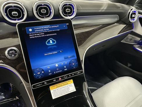 New 2026 Mercedes-Benz GLC 300 image 33