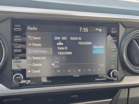 Used 2022 Toyota Tacoma SR5 RWD image 12