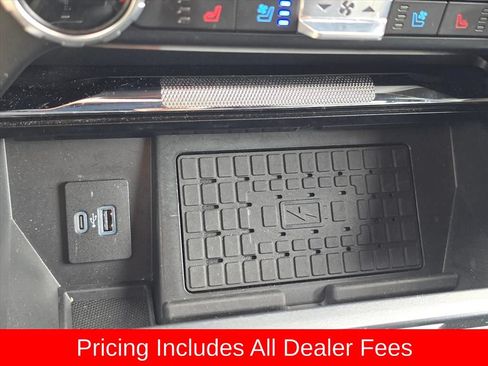 Used 2023 Ford F150 Lariat AWD/4WD image 19