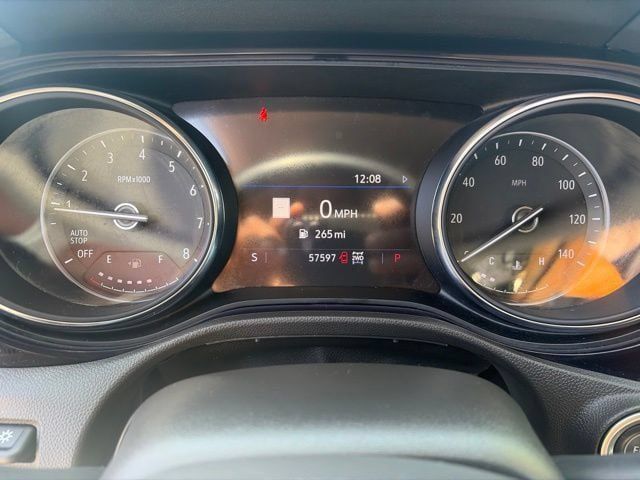 Used 2020 Buick Encore GX Select w/ Advanced Technology Package AWD/4WD image 18