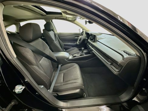 Used 2025 Honda Accord SE image 31