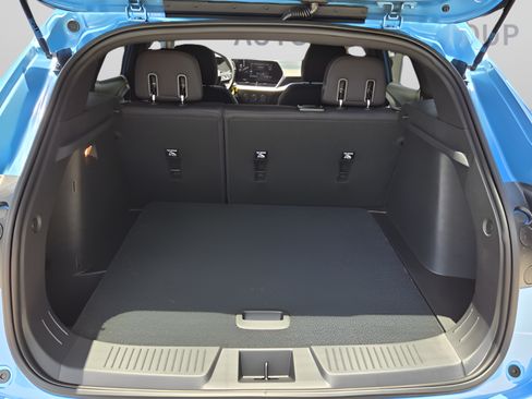 New 2026 Chevrolet Trax RS w/ Driver Confidence Package FWD image 13